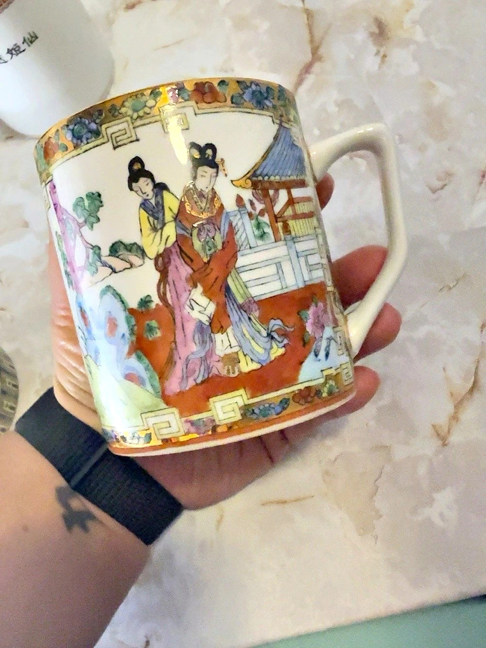 Vintage Chinese Porcelain Famille Rose Floral Bird Mug Gold Trim